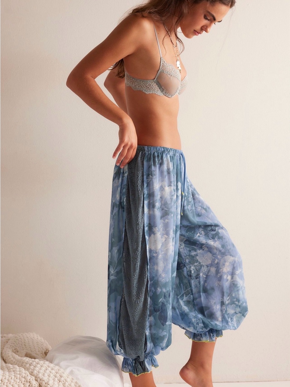 Intimately by Free People Ready to go Bloomer Pants in Storm Combo NWOT - Picture 2 of 15